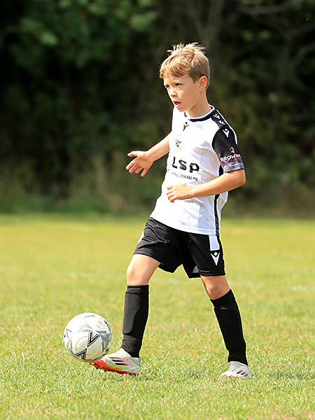 0149 - Farnborough OBG U9s v. Bromley FC U9s