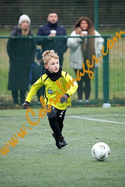 B_061 - Action: Group B: Burgess Hill Blacks, Cuckfield Cosmos, Maidenbower Colts, Three Bridges Blacks