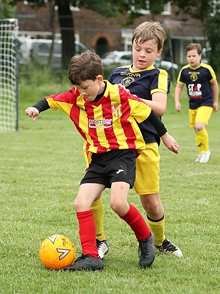 0211_AMT_4738 - Farnborough OBG FC Under 9s at Baldon Sports Tournament