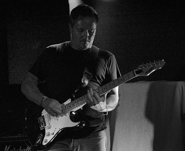 052_RT5B2045 - Suburbanstar in London