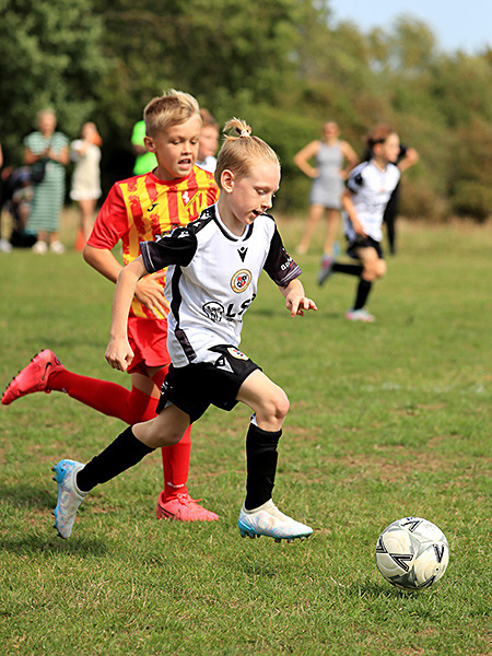 0137 - Farnborough OBG U9s v. Bromley FC U9s