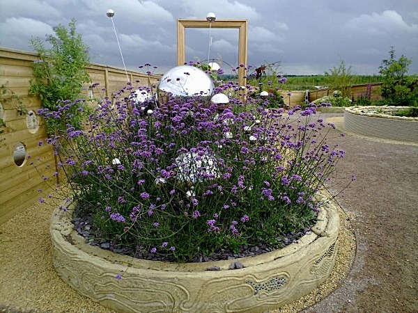  - Spangle Gall Gardens