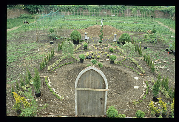  - Garden in Mind