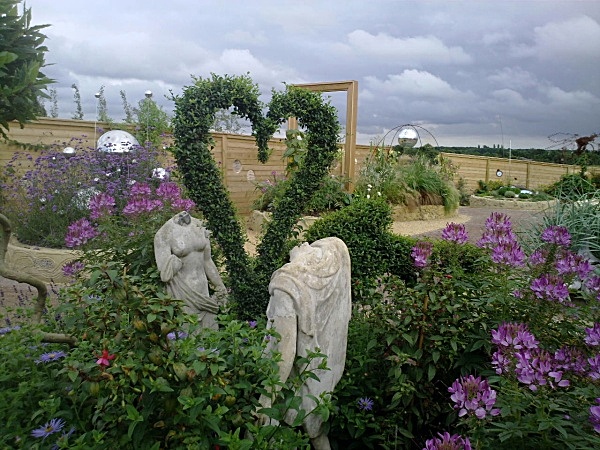  - Spangle Gall Gardens