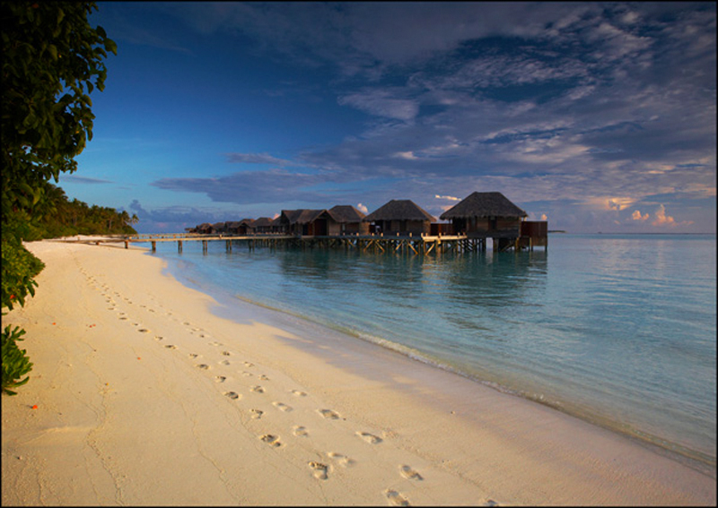 Footsteps - The Maldives