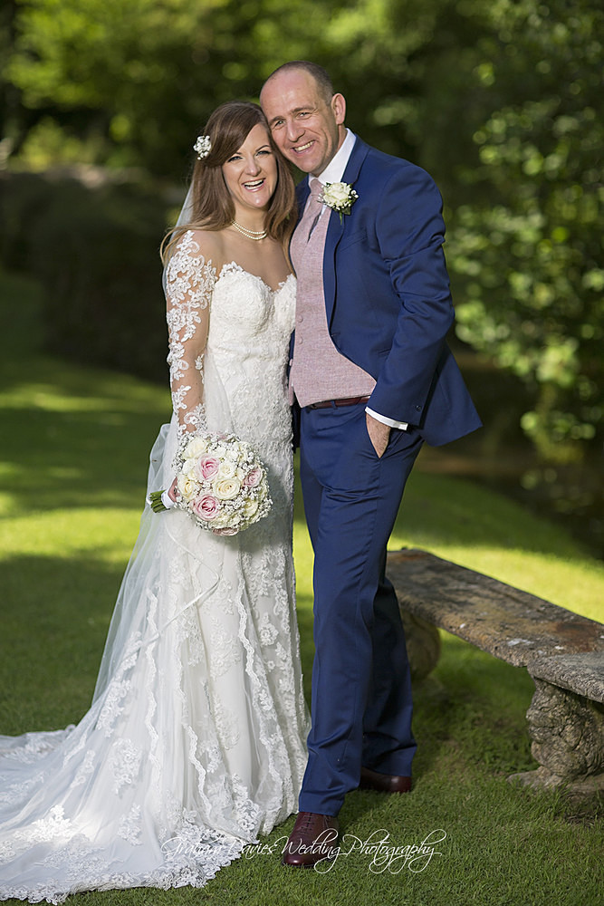 104_blog wedding pictures - Wedding Photography at Pencoed House