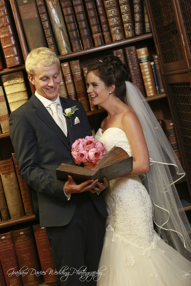 608C9087 copy - Wedding photography at Oxford University