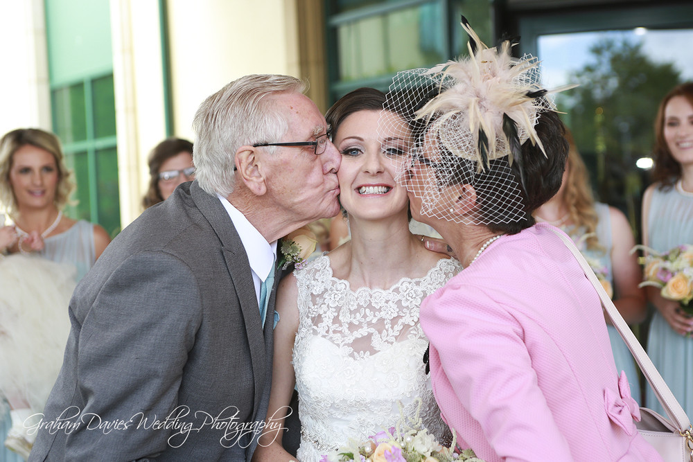 024_Carly  Ryan Blog - Wedding Photography at Canada Lodge