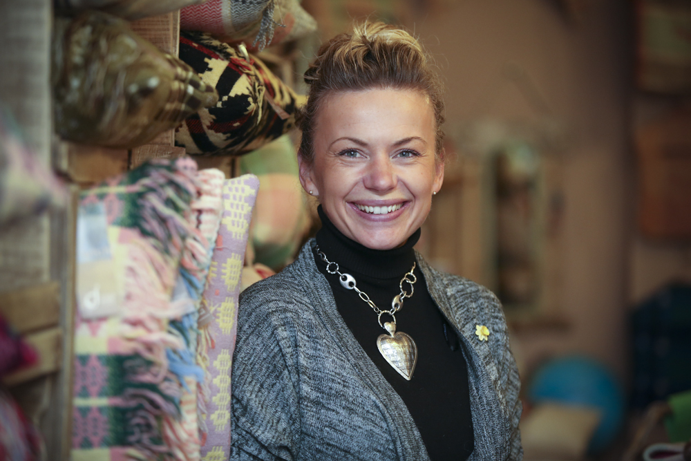 Cwtch Fabric Shop - Professional Portraits