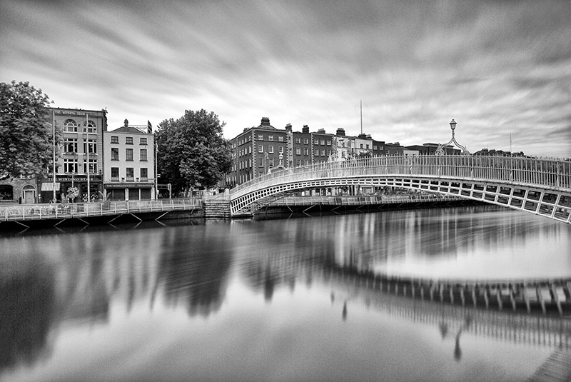 Ha'penny Bridge II. - CO. DUBLIN