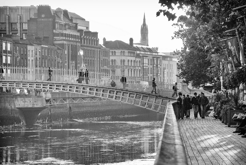 Liffey Boardwalk. - CO. DUBLIN