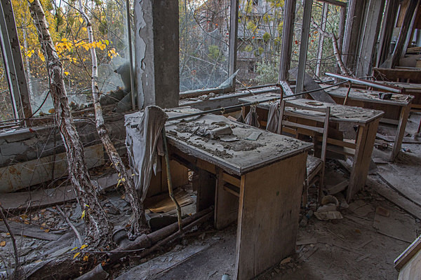Chernobyl Pripyat Dugar Radar urbex Urban Exploration Ukraine Reactor no4  Chernobyl Nuclear Power Plant Pripyat Ghost Town Ferris Wheel Bumper Cars