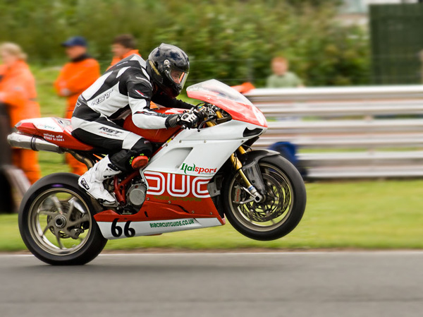 motogp valentino rossi max biaggi silverstone donnington park rossi the doctor yamaha honda susuki