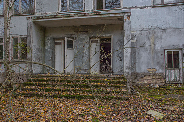 Chernobyl Pripyat Dugar Radar urbex Urban Exploration Ukraine Reactor no4  Chernobyl Nuclear Power Plant Pripyat Ghost Town Ferris Wheel Bumper Cars