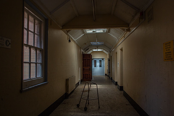 WHITCHURCH HOSPITAL (CARDIFF COUNTY ASYLUM) Cardiff City Asylum Welsh Metropolitan War Hospital  National Health Service Urbex Urban Exploration pete