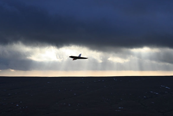 glider into storm - miscellaneous