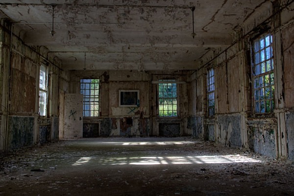 Talgarth Asylum Wales hospital urban exploration urbex