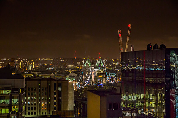 urbex urban exploration london by night the gherkin the shard tower bridge at night abandoned london canary wharf