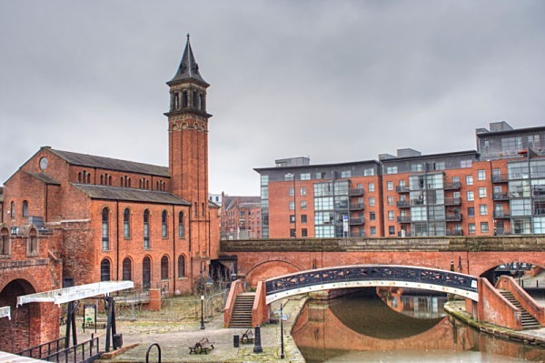 walk around manchester manchester photographs spinningfields mosi museum of science and industry betham tower canal manc pictures manchester