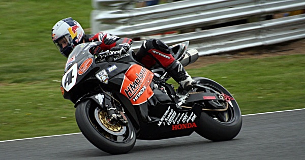 ducati motogp valentino rossi max biaggi silverstone donnington park rossi the doctor yamaha honda susuki