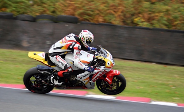 ducati motogp valentino rossi max biaggi silverstone donnington park rossi the doctor yamaha honda susuki