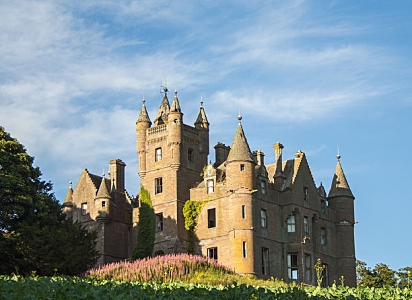 balintore castle urbex urban exploration balintore scotland