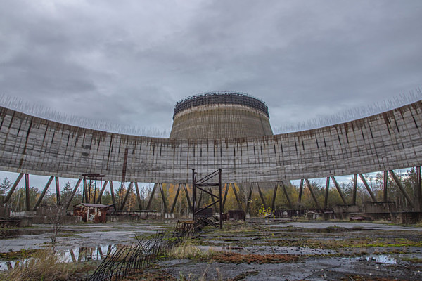 Chernobyl Pripyat Dugar Radar urbex Urban Exploration Ukraine Reactor no4  Chernobyl Nuclear Power Plant Pripyat Ghost Town Ferris Wheel Bumper Cars