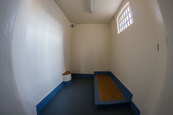 shrewsbury prison urbex urban exploration The Dana HM Prison Shrewsbury Category B/C prison George Riley hanging cell prison abandonded prison