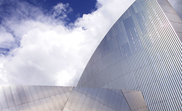 iwm north imperial war museun salford quays