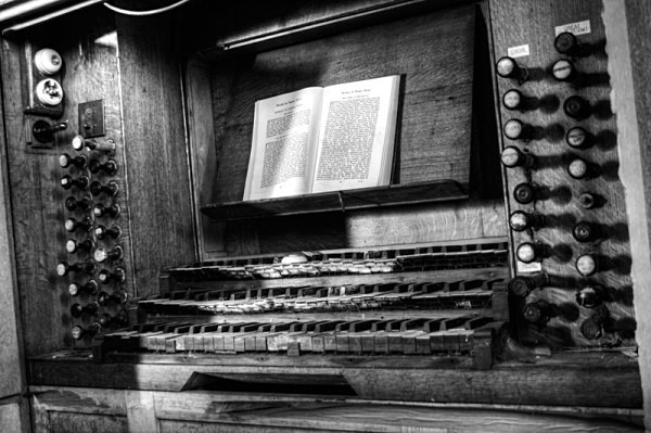 St Saviours bacup church urbex urban exploration derelict church bacup