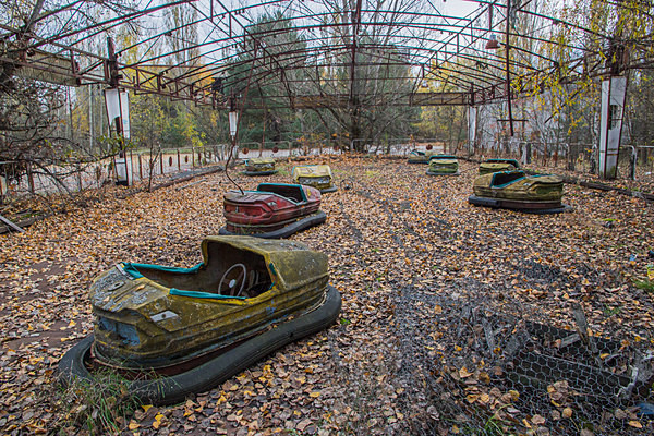 Chernobyl Pripyat Dugar Radar urbex Urban Exploration Ukraine Reactor no4  Chernobyl Nuclear Power Plant Pripyat Ghost Town Ferris Wheel Bumper Cars