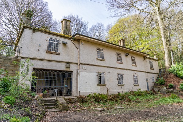 Birley Spa is a bath house  Shirebrook Valley Hackenthorpe Birley Spa Bathhouse urbex abandoned derelict