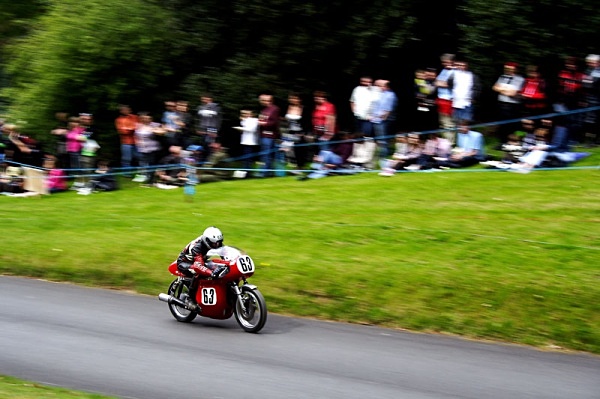 ducati motogp valentino rossi max biaggi silverstone donnington park rossi the doctor yamaha honda susuki