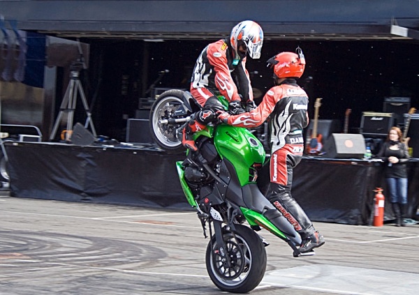 ducati motogp valentino rossi max biaggi silverstone donnington park rossi the doctor yamaha honda susuki