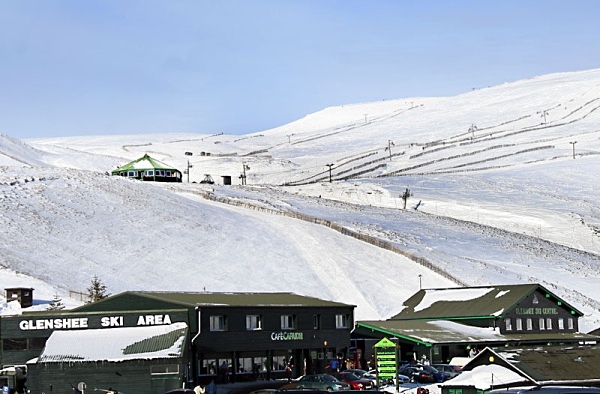 Landscape Photography landscape moorland m62 dovestone canon 100d nature saddleworth moor isle of man obolisk landscape photography peter costello