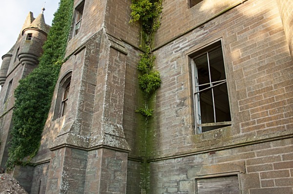 balintore castle urbex urban exploration balintore scotland