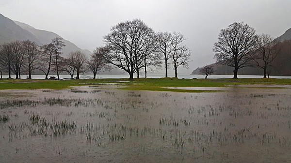 holmewood bothy lake loweswater cumbria Loweswater Fells  Mellbreak  Gavel Fell Blake Fell  Hen Comb  Burnbank Fell national trust