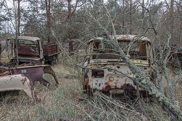 Chernobyl Pripyat Dugar Radar urbex Urban Exploration Ukraine Reactor no4  Chernobyl Nuclear Power Plant Pripyat Ghost Town Ferris Wheel Bumper Cars
