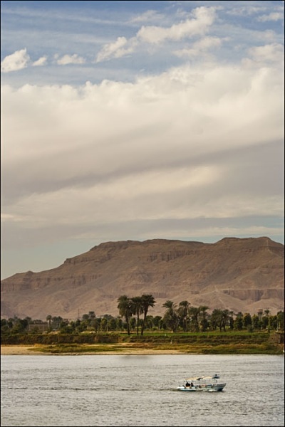 egypt pyramids sphinx luxor river nile valley of the kings