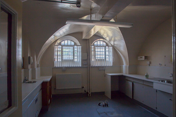 shrewsbury prison urbex urban exploration The Dana HM Prison Shrewsbury Category B/C prison George Riley hanging cell prison abandonded prison