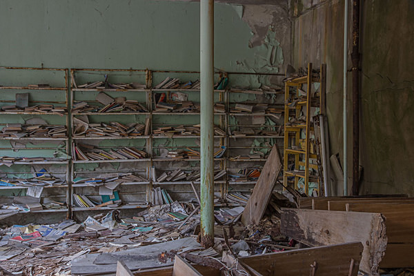 Chernobyl Pripyat Dugar Radar urbex Urban Exploration Ukraine Reactor no4  Chernobyl Nuclear Power Plant Pripyat Ghost Town Ferris Wheel Bumper Cars