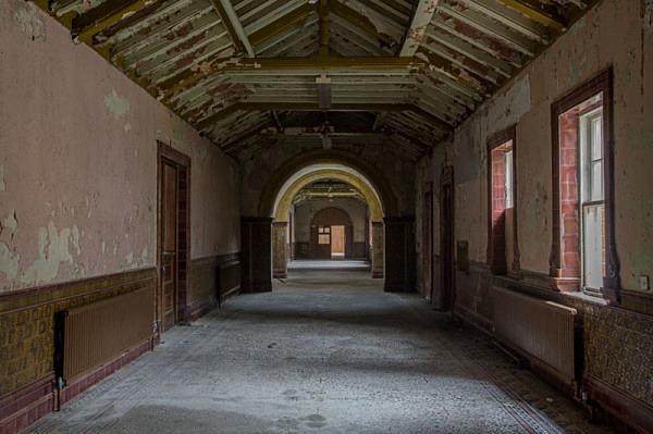High Royds Hospital asylum urbex urban exploration hospital West Riding Pauper Lunatic Asylum peter costello  High Royds asylum