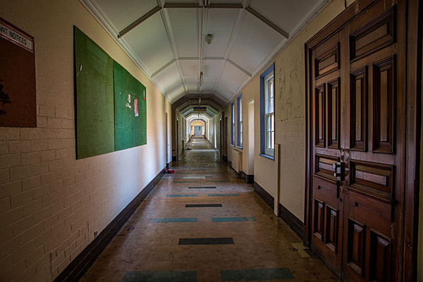 WHITCHURCH HOSPITAL (CARDIFF COUNTY ASYLUM) Cardiff City Asylum Welsh Metropolitan War Hospital  National Health Service Urbex Urban Exploration pete