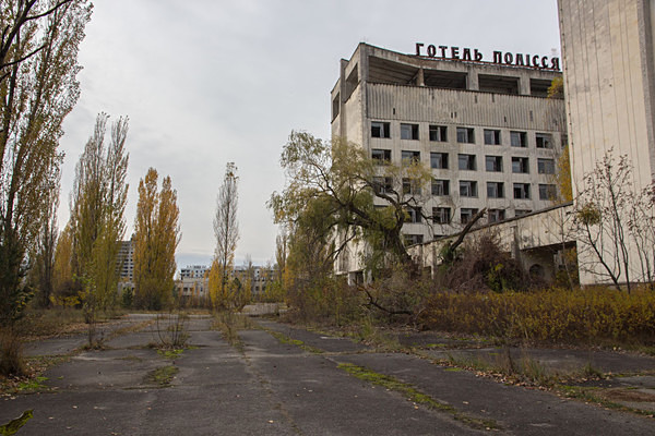 Chernobyl Pripyat Dugar Radar urbex Urban Exploration Ukraine Reactor no4  Chernobyl Nuclear Power Plant Pripyat Ghost Town Ferris Wheel Bumper Cars