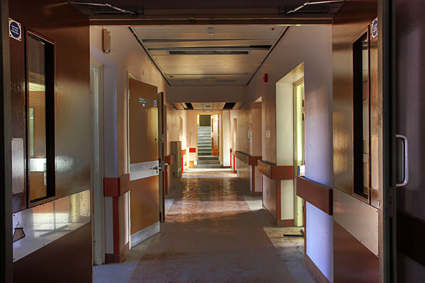 Corridor - Altrincham Hospital