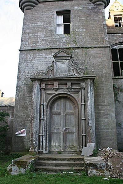 balintore castle urbex urban exploration balintore scotland