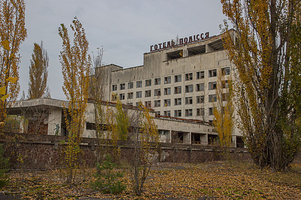 Chernobyl Pripyat Dugar Radar urbex Urban Exploration Ukraine Reactor no4  Chernobyl Nuclear Power Plant Pripyat Ghost Town Ferris Wheel Bumper Cars
