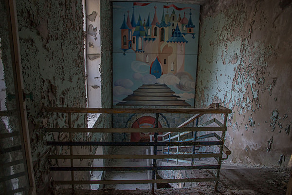 Chernobyl Pripyat Dugar Radar urbex Urban Exploration Ukraine Reactor no4  Chernobyl Nuclear Power Plant Pripyat Ghost Town Ferris Wheel Bumper Cars