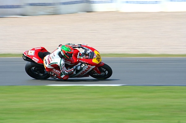 ducati motogp valentino rossi max biaggi silverstone donnington park rossi the doctor yamaha honda susuki