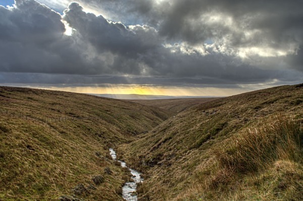 Landscape Photography landscape moorland m62 dovestone canon 100d nature saddleworth moor isle of man obolisk landscape photography peter costello